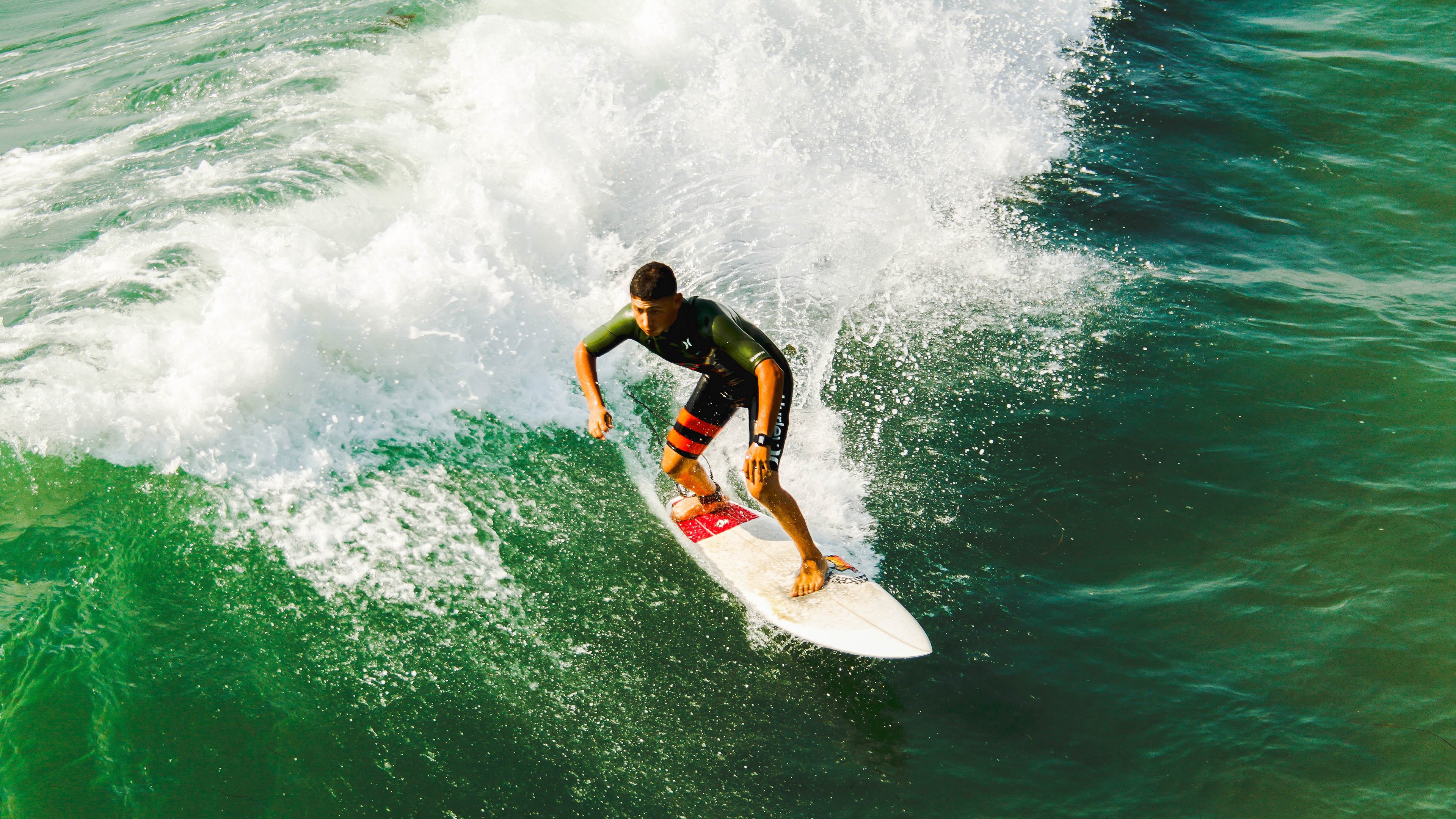 【集锦】马刺118-130太阳 太阳7人上双主场打破马刺不败金身，马刺vs太阳比赛回放